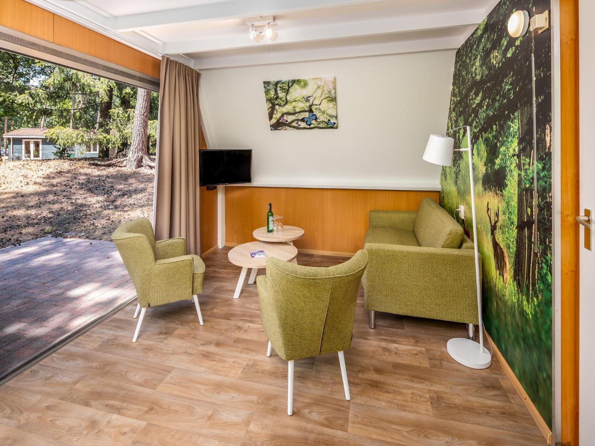 Restyled Bungalow With Dishwasher, In Natural Surroundings Mierlo Bagian luar foto