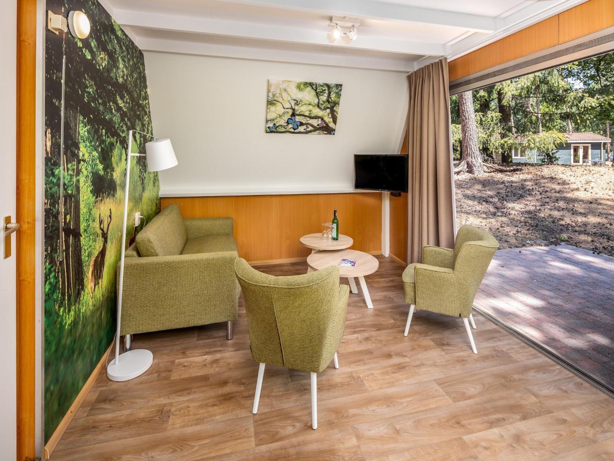 Restyled Bungalow With Dishwasher, In Natural Surroundings Mierlo Bagian luar foto