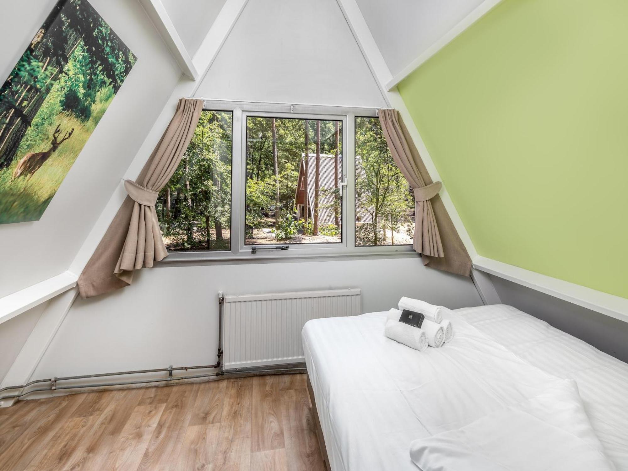 Restyled Bungalow With Dishwasher, In Natural Surroundings Mierlo Bagian luar foto